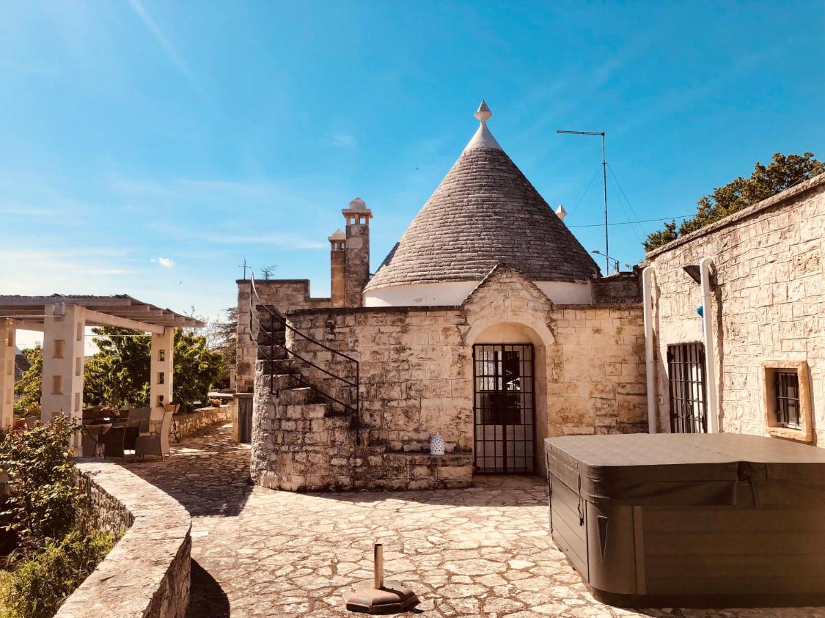 Trulli Di Zia Tata Guest House Locorotondo Exterior photo
