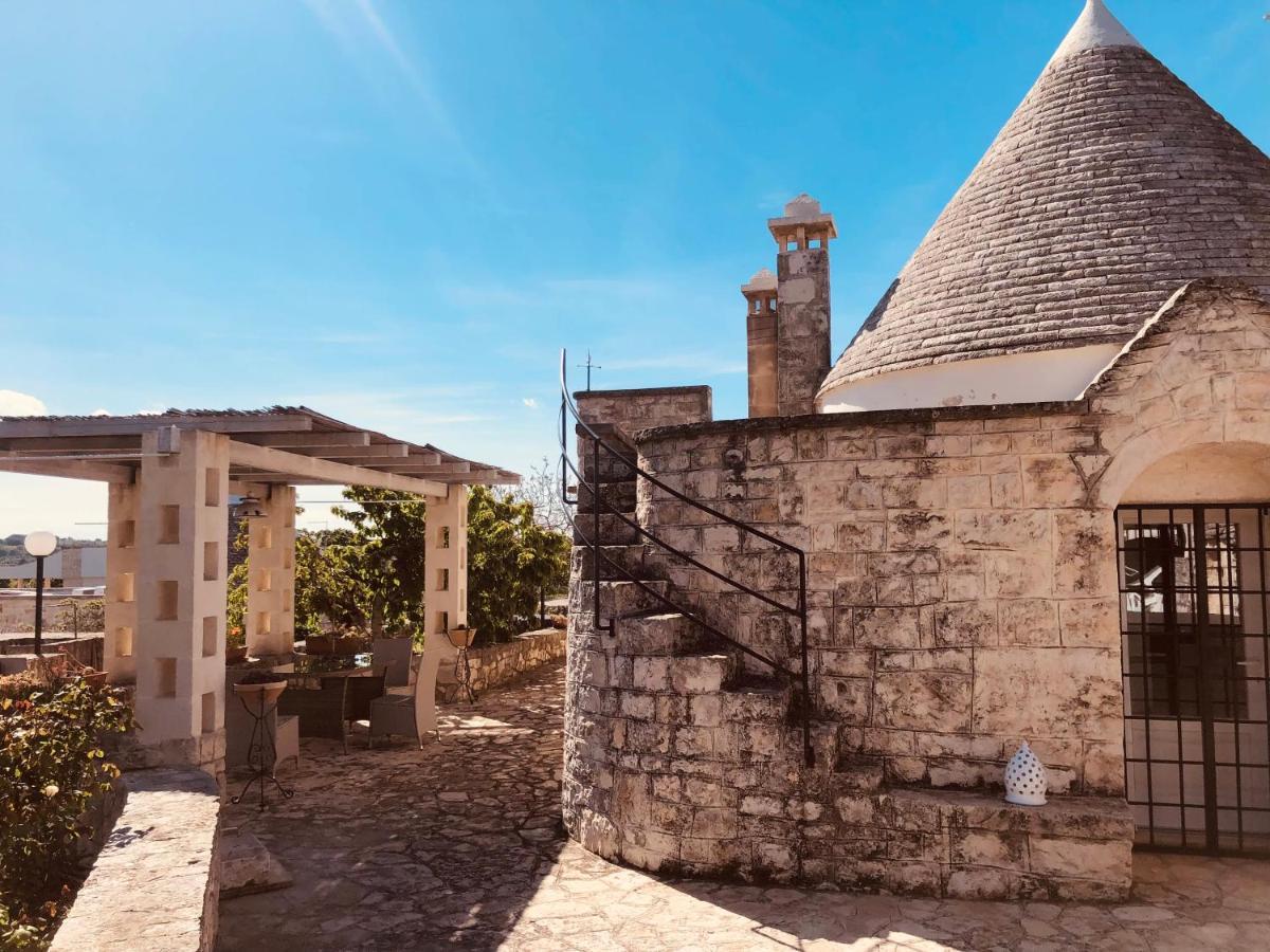 Trulli Di Zia Tata Guest House Locorotondo Exterior photo