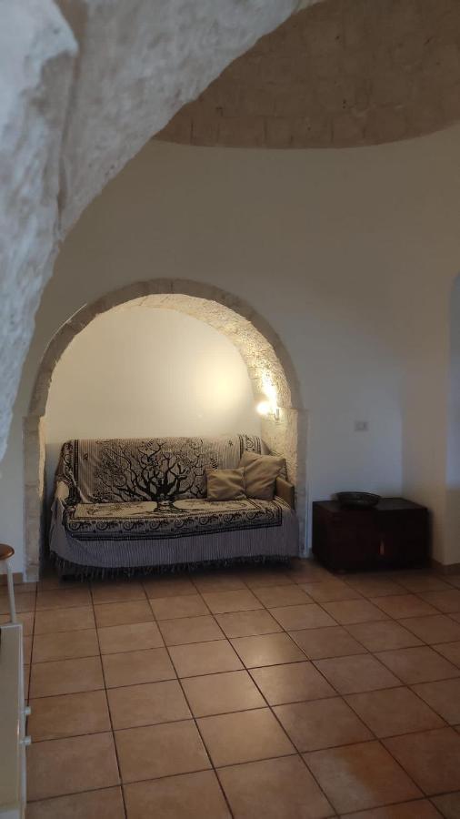 Trulli Di Zia Tata Guest House Locorotondo Exterior photo
