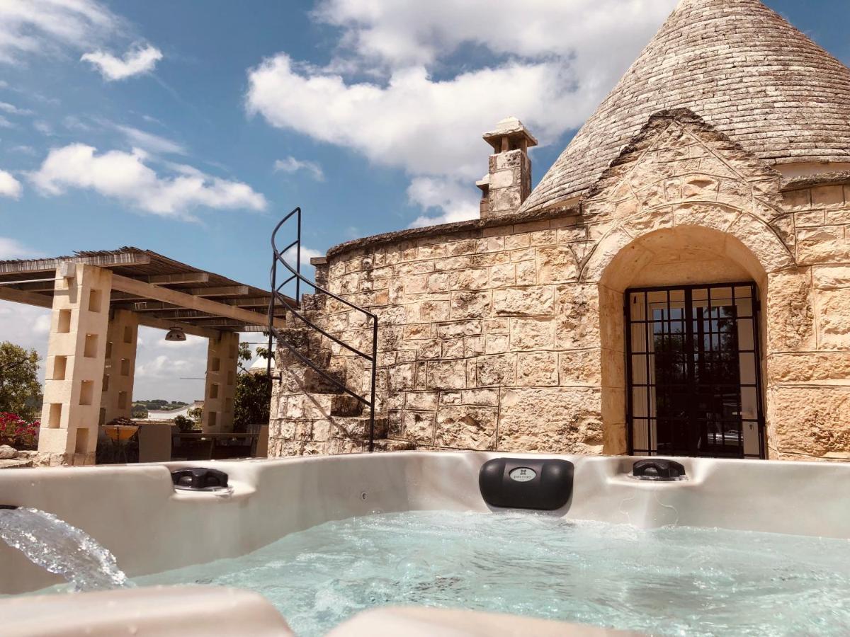 Trulli Di Zia Tata Guest House Locorotondo Exterior photo