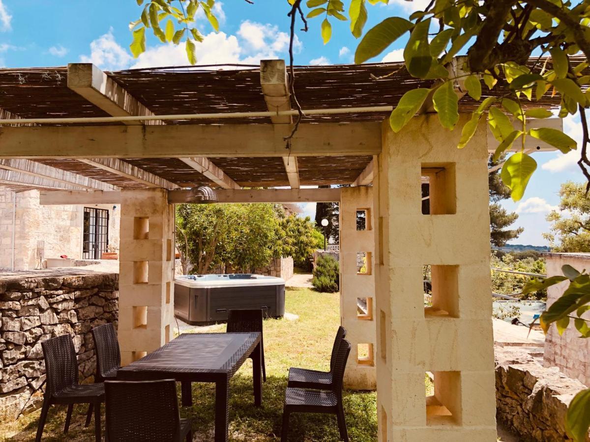 Trulli Di Zia Tata Guest House Locorotondo Exterior photo