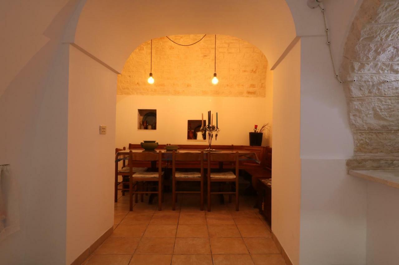 Trulli Di Zia Tata Guest House Locorotondo Exterior photo